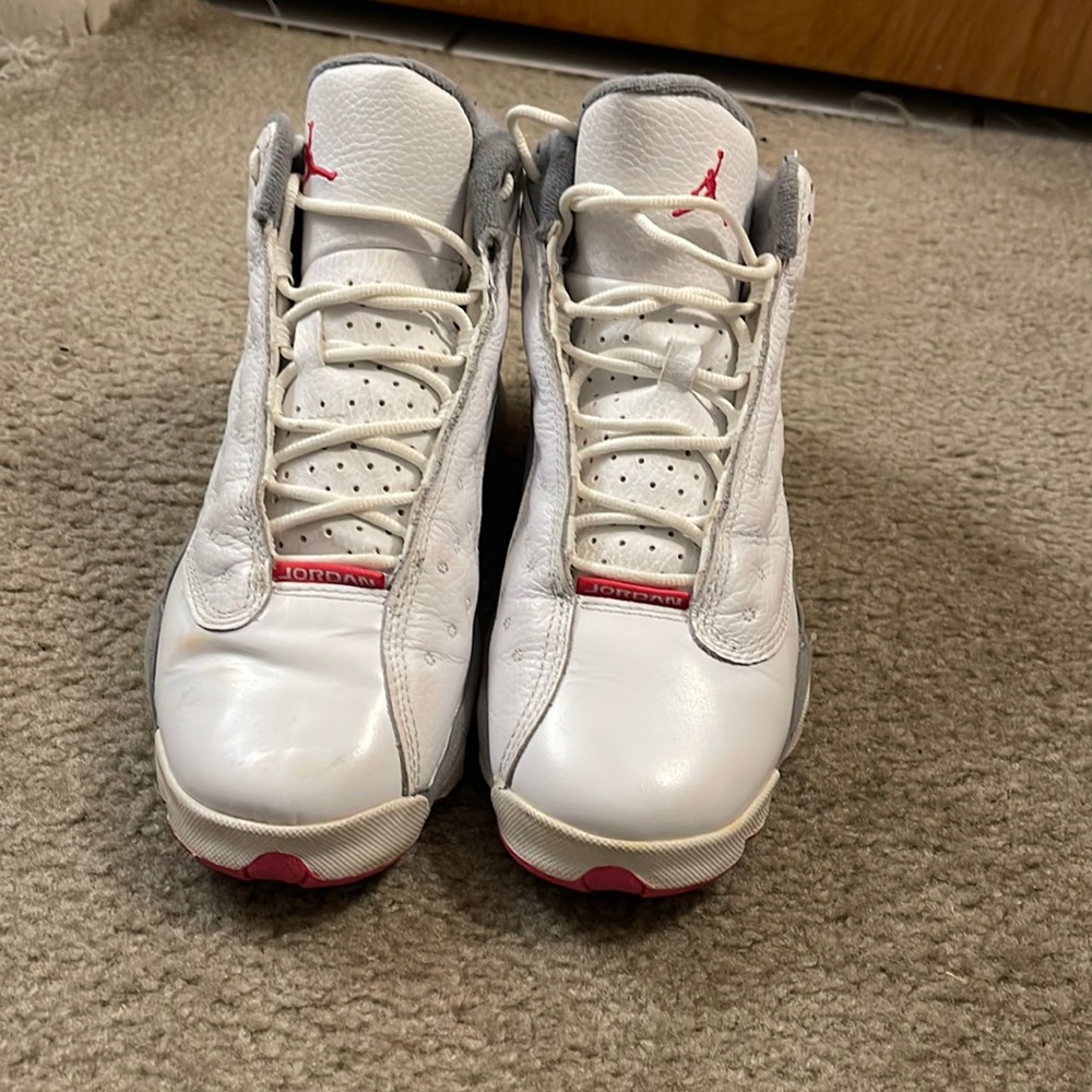 Size 7y Jordan 13